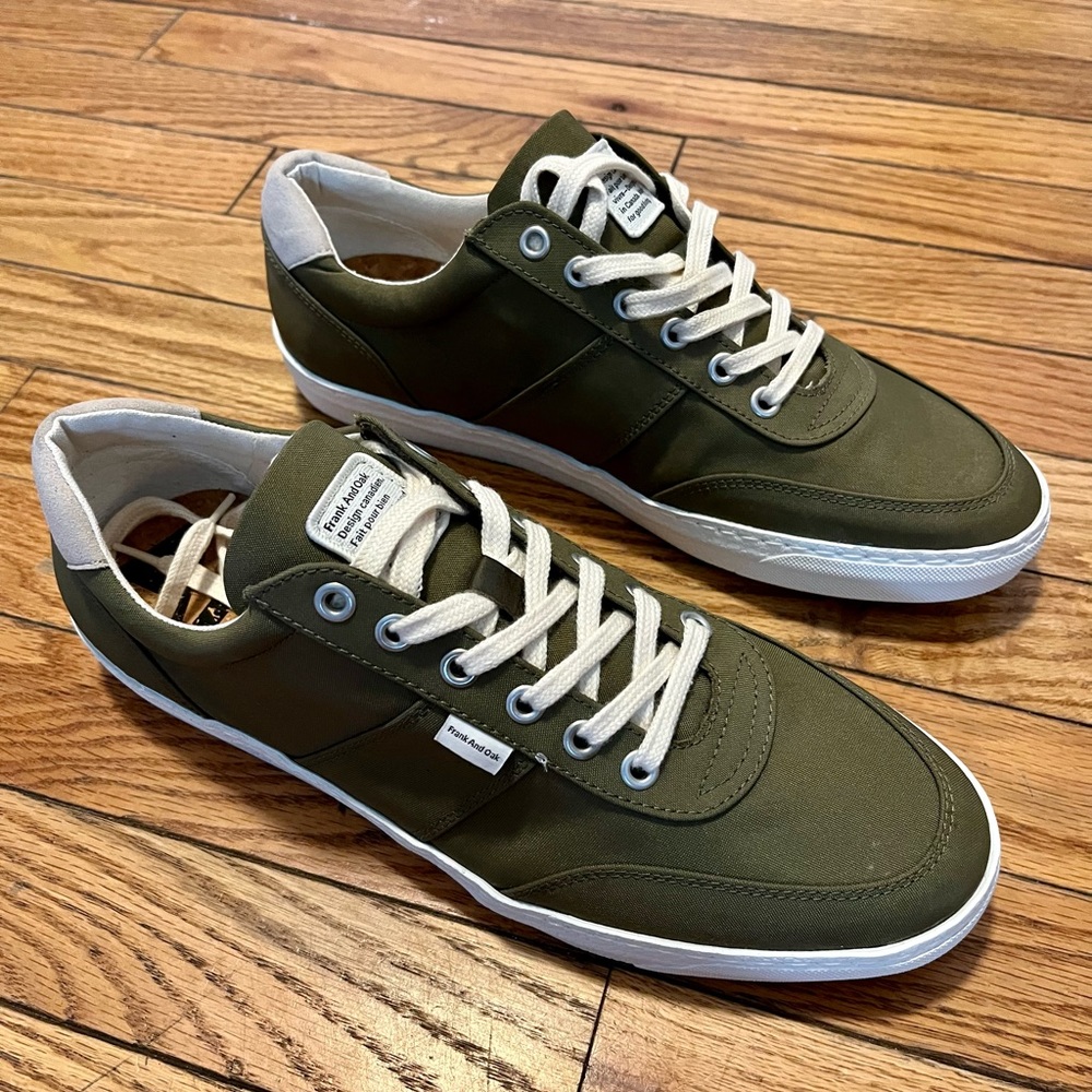 Frank and Oak Men’s Olive Green Sneakers NWT Size 9.5